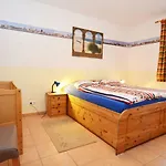Semesterbostad Lütt Holland